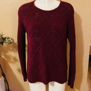 American Eagle outfitters sweater